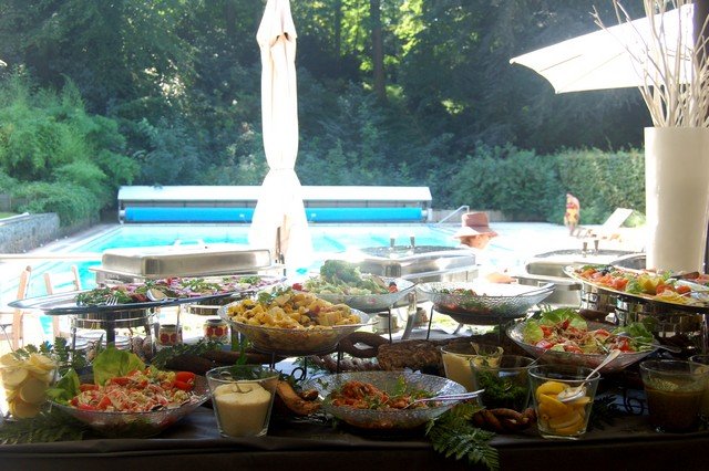 Journée sans voiture : Buffet campagnard à la piscine - Annulé