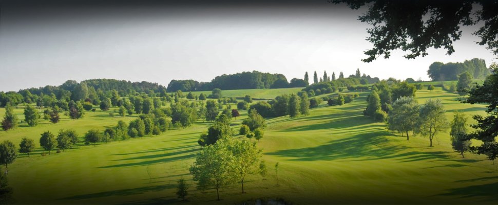 Compétition et dîner au Golf de l'Empereur