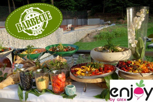 Enjoy Traiteur vous propose : barbecue à la piscine