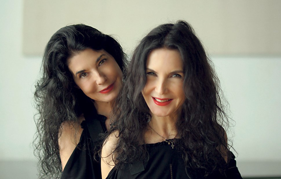 Belgian National Orchestra (Hugh Wolff, direction) & Katia et Marielle Labèque, piano, au Palais des Beaux-Arts