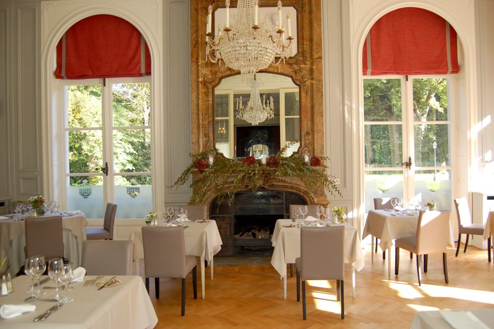 Restaurant du Château ouvert en soirée après le vernissage de l’expo des membres